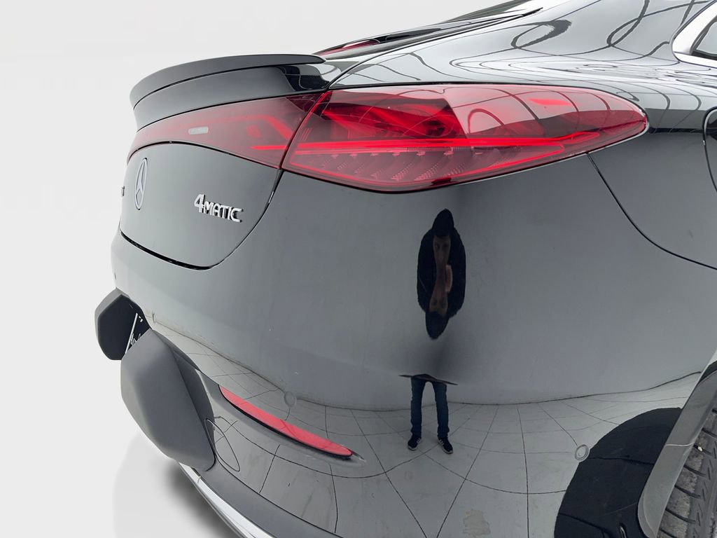 Used 2023 Mercedes-Benz EQE 500 4MATIC Sedan image 10