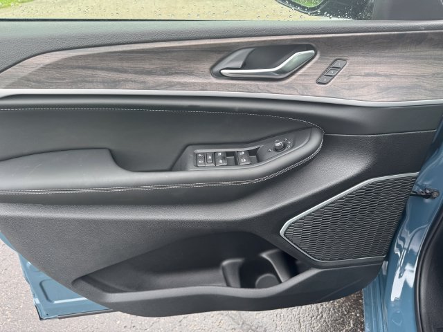 New 2027 Jeep Grand Cherokee L Limited AWD/4WD image 23