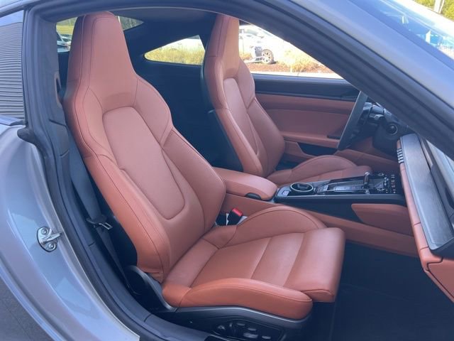 Used 2026 Porsche 911 Carrera GTS image 34