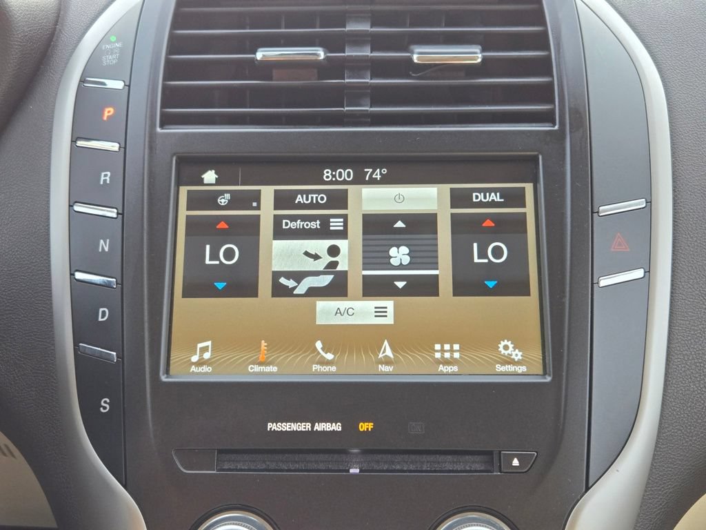Used 2016 Lincoln MKC Reserve w/ Lincoln MKC Climate Package FWD image 22