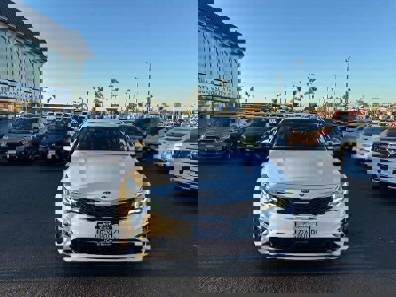 Used 2020 Kia Optima LX image 18