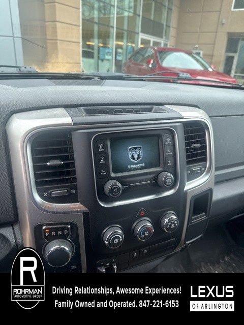 Used 2017 RAM 1500 Classic SLT AWD/4WD image 11