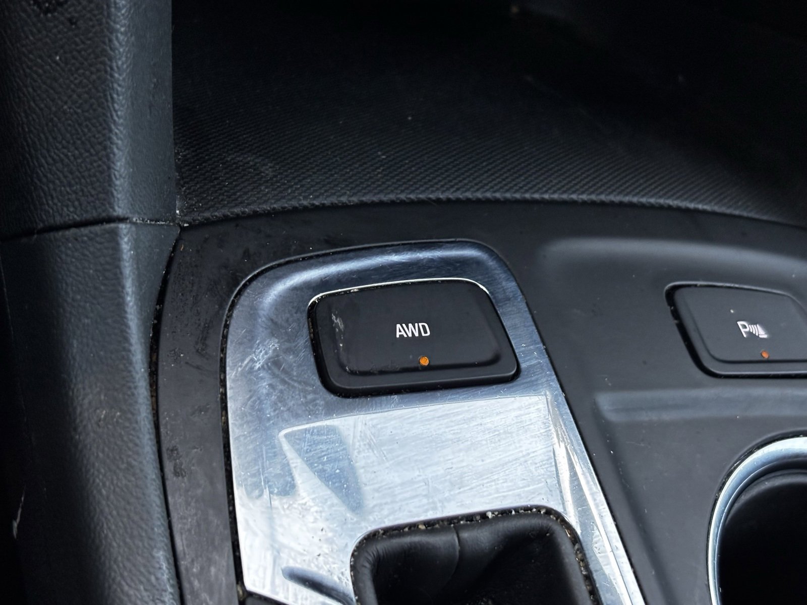 Used 2023 Chevrolet Equinox LT image 6