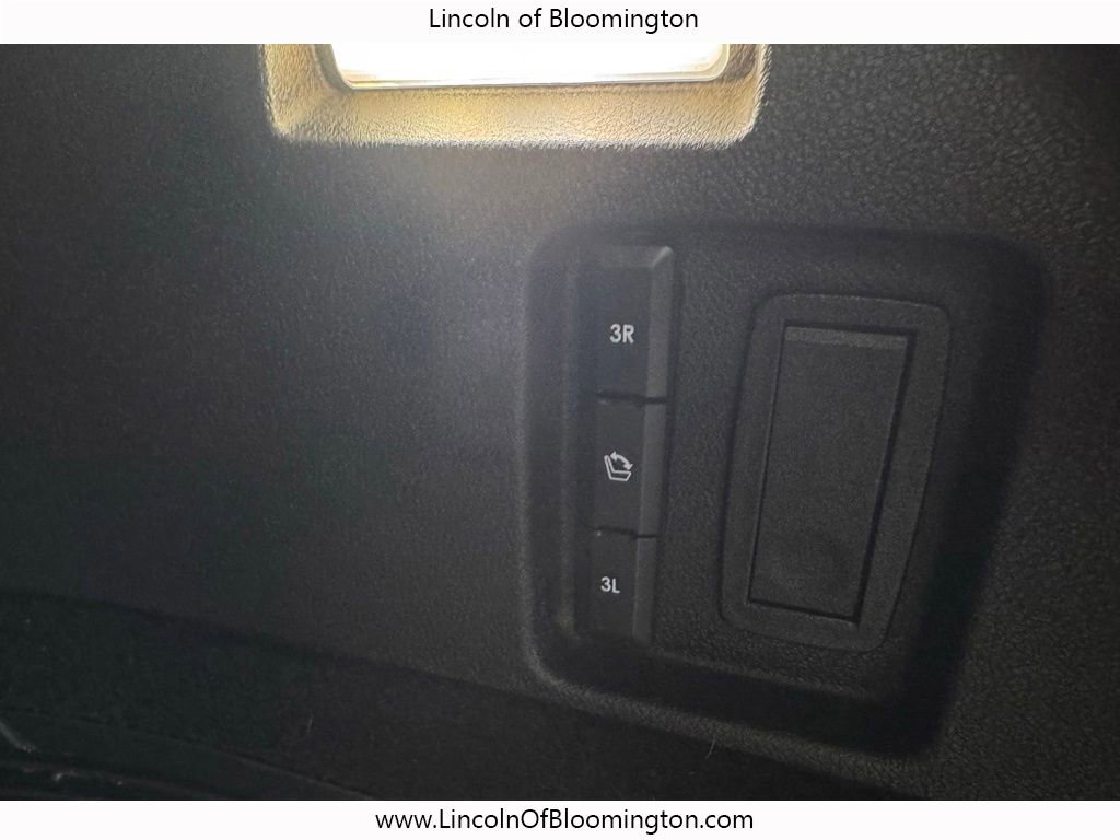 Used 2021 Lincoln Aviator Reserve w/ Equipment Group 202A AWD/4WD image 31