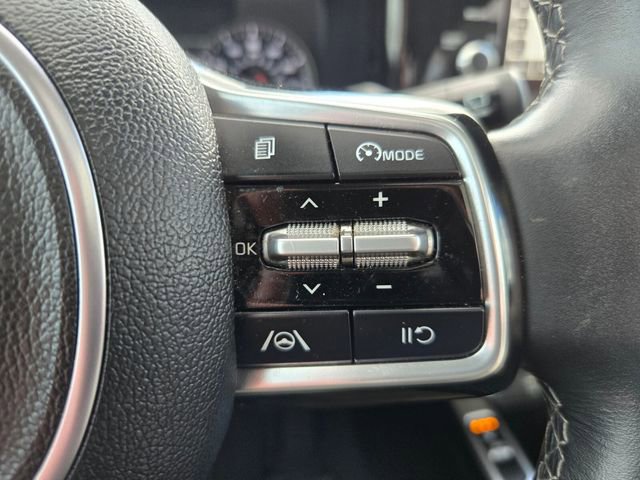 Used 2023 Kia Sorento S w/ Panoramic Sunroof Package image 28