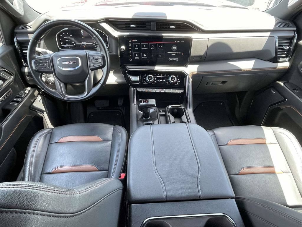 Used 2024 GMC Sierra 1500 AT4 w/ AT4 Preferred Package AWD/4WD image 11