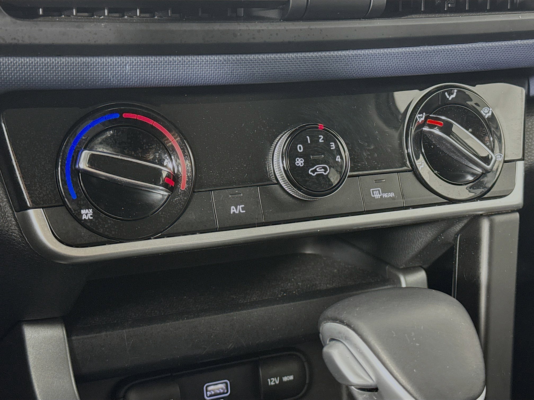 Used 2021 Kia Seltos S image 15