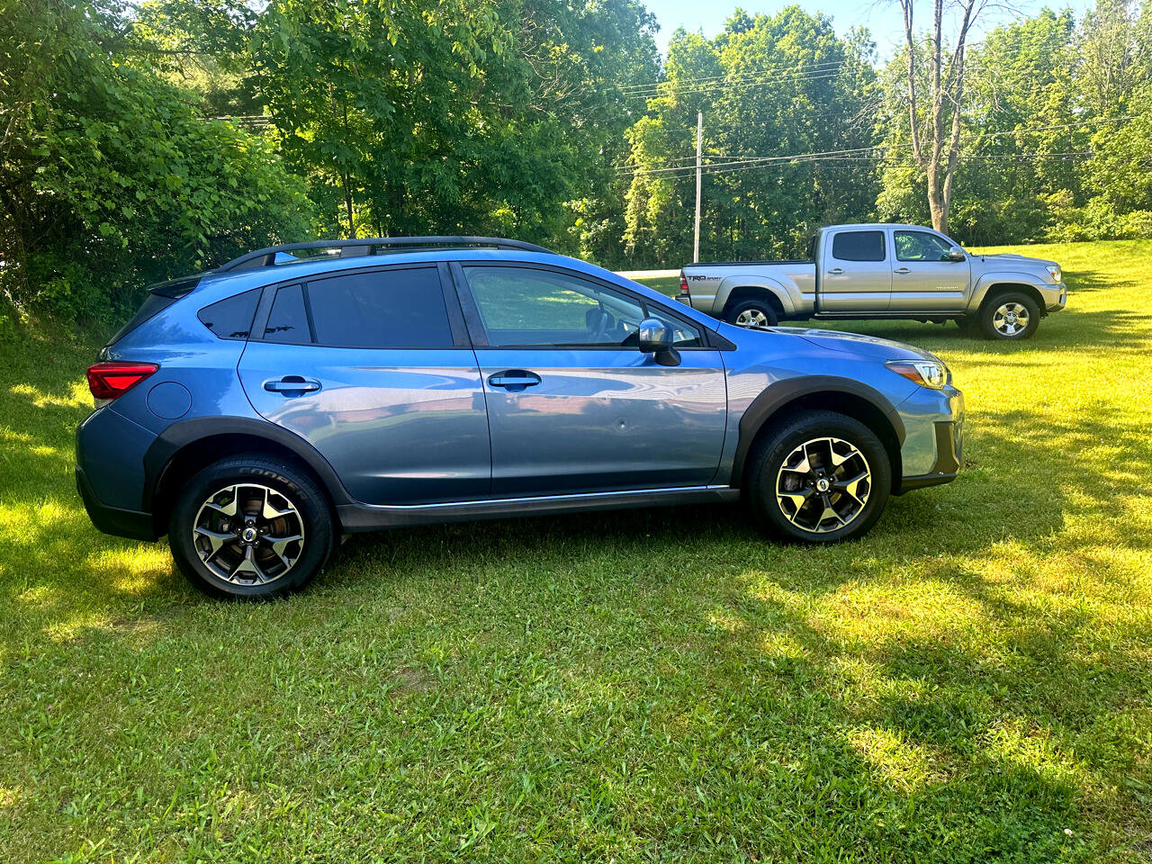 Used 2018 Subaru Crosstrek 2.0i Premium image 3