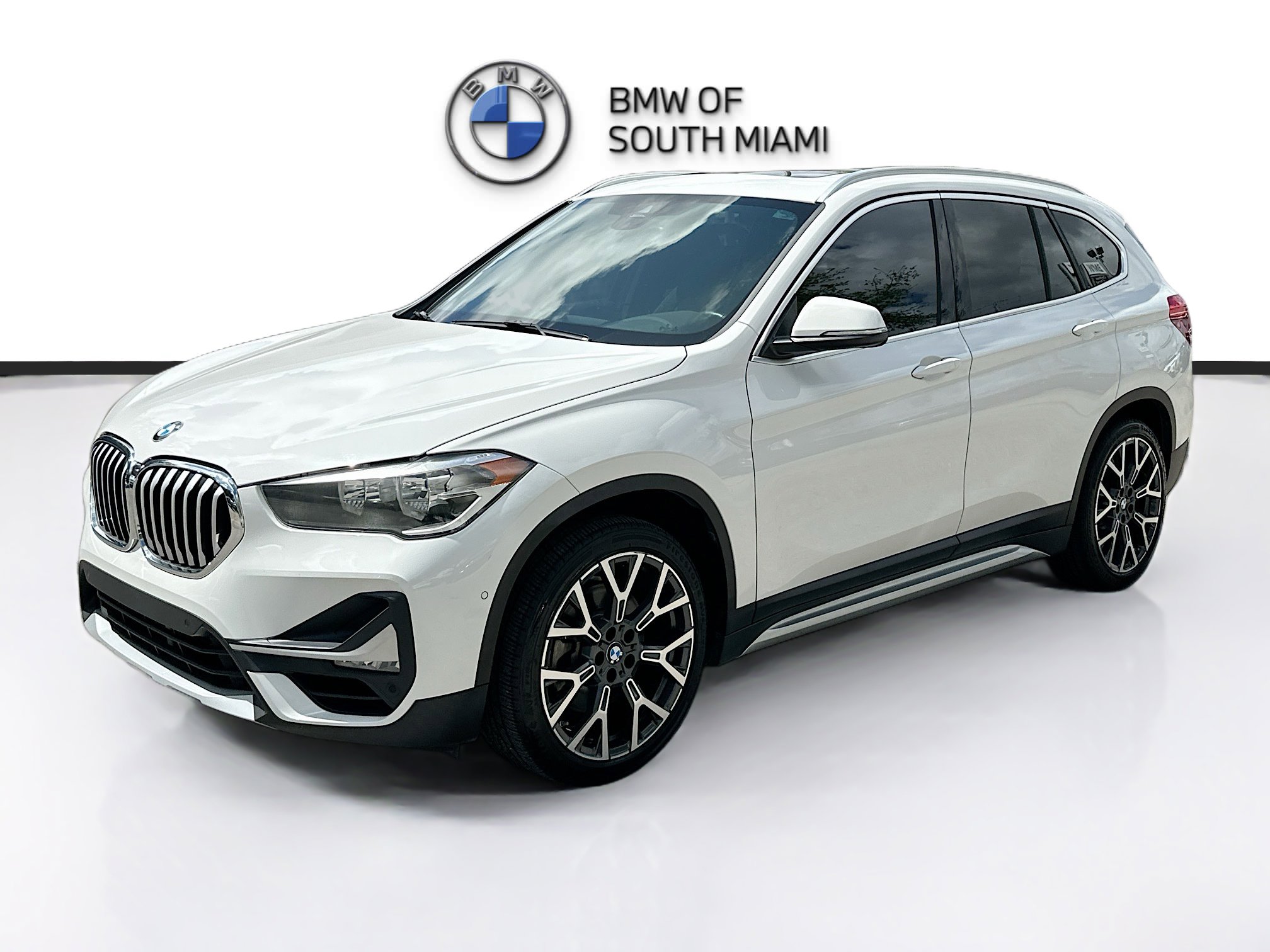 Used 2020 BMW X1 sDrive28i w/ Convenience Package image 3