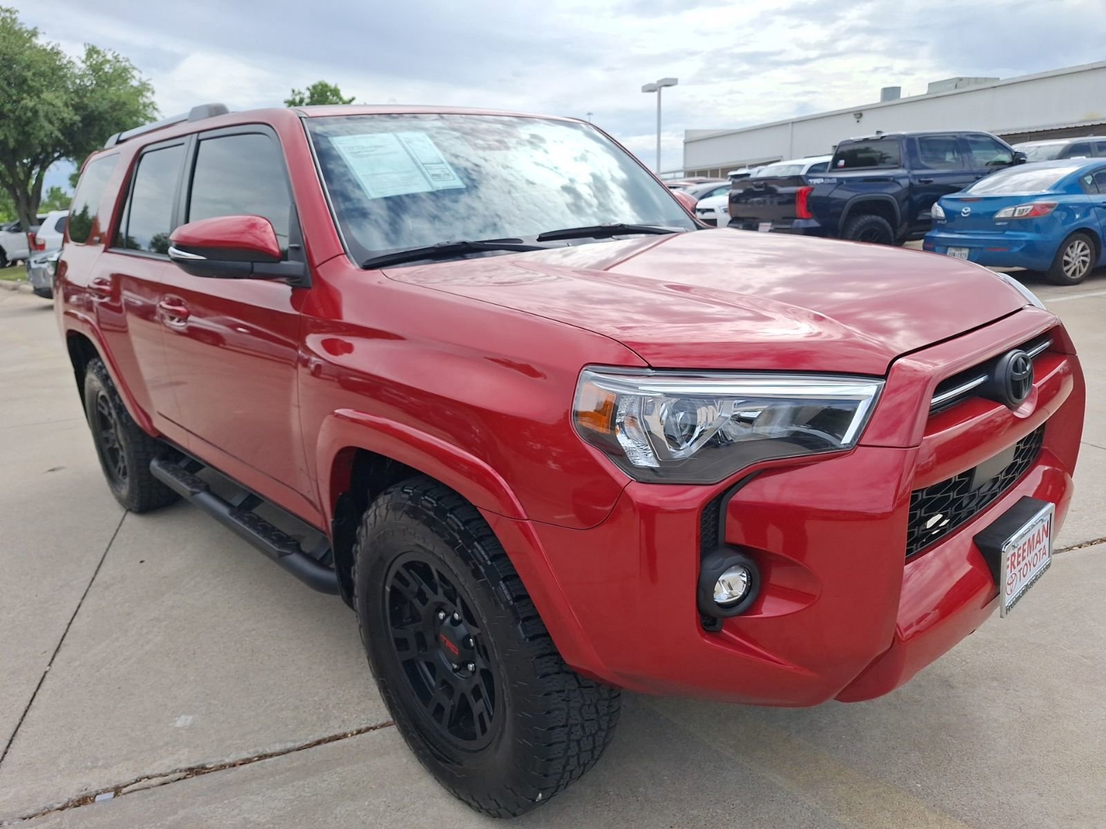 Used 2024 Toyota 4Runner SR5 Premium w/ Moonroof Package image 8