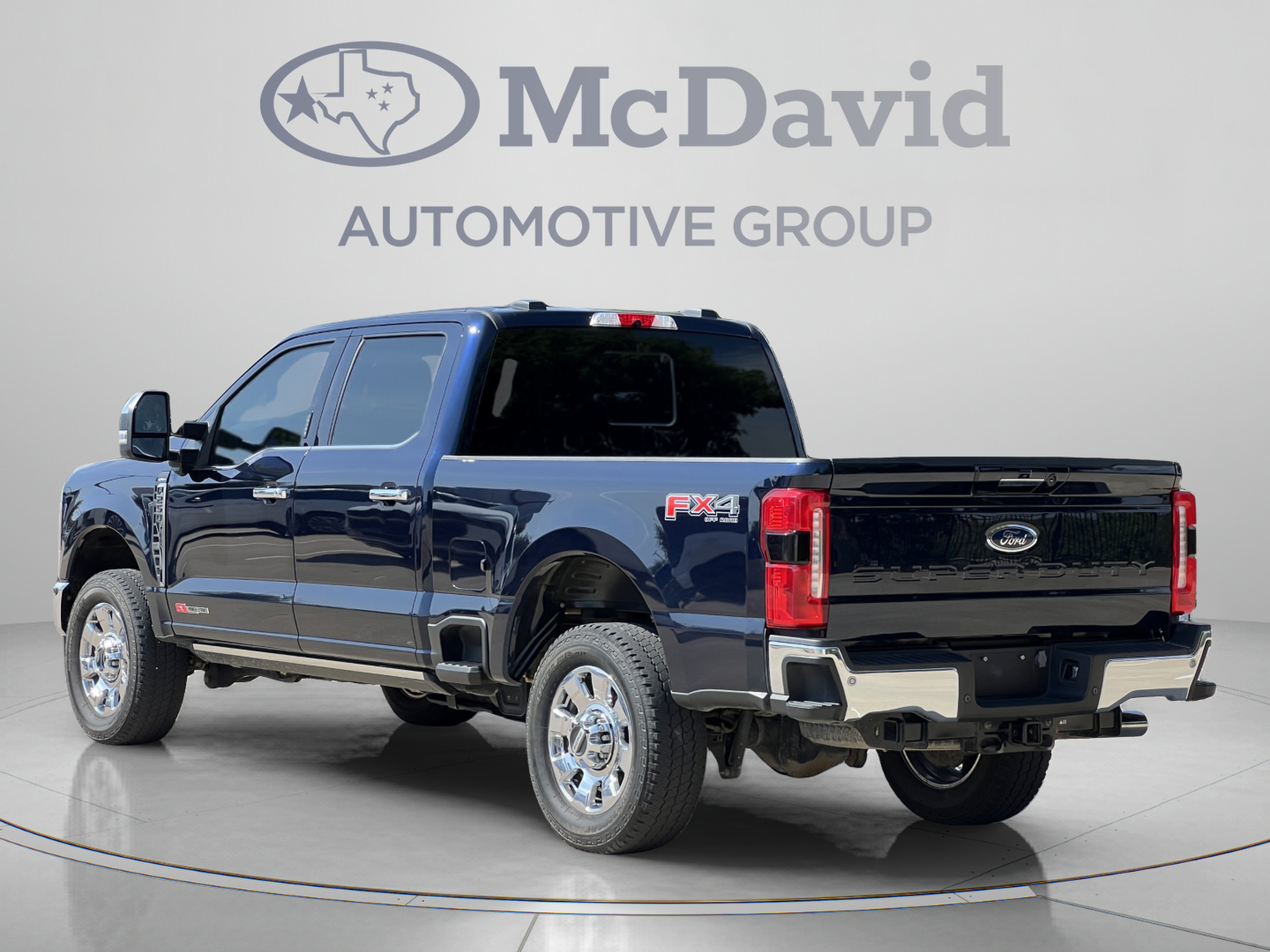 Used 2023 Ford F250 Lariat w/ Lariat Ultimate Package AWD/4WD image 5