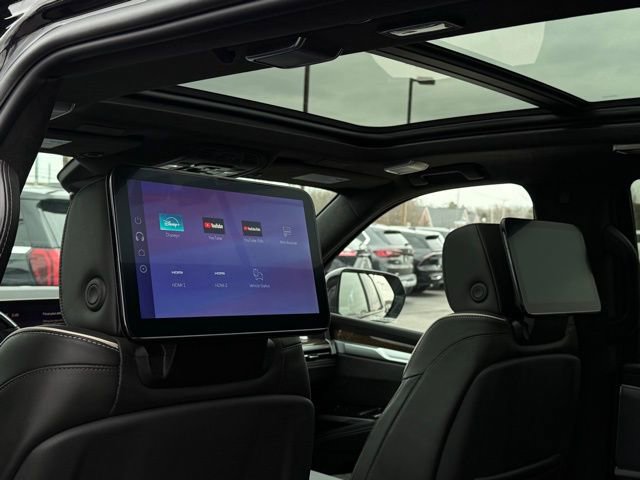 Used 2026 Cadillac Escalade Platinum Sport image 25