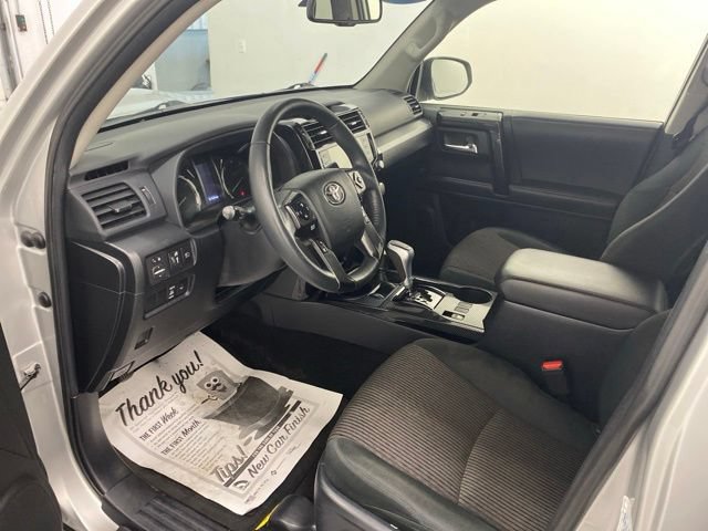 Certified 2022 Toyota 4Runner TRD Off-Road AWD/4WD image 13