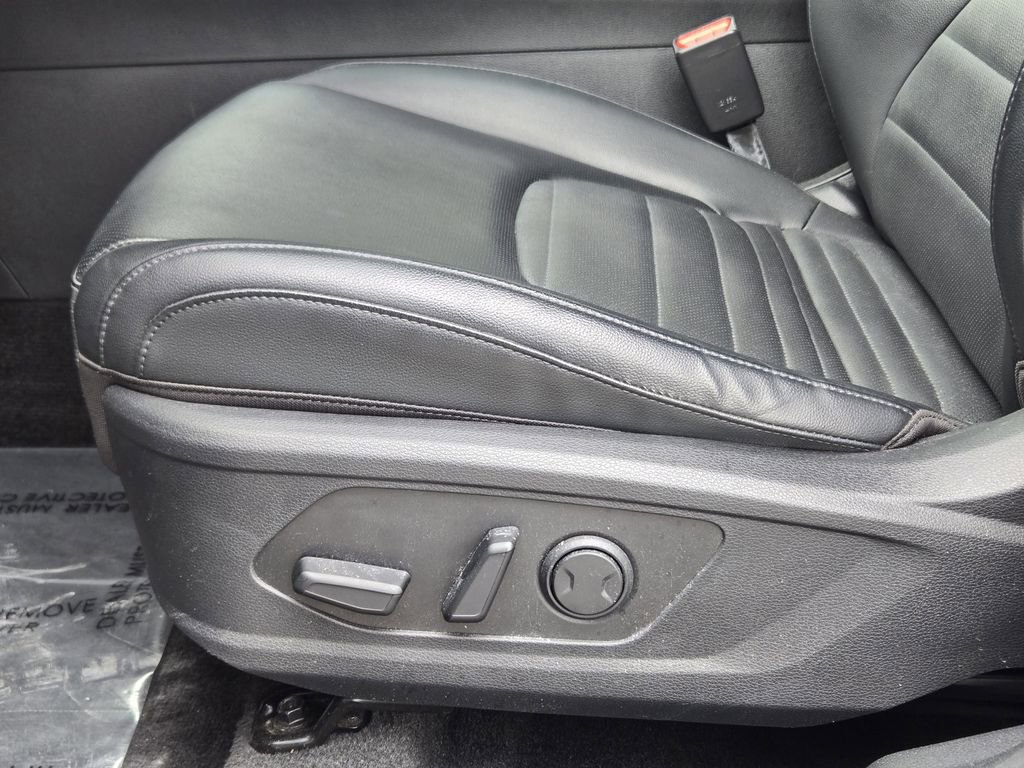 Used 2023 Kia Sportage SX Prestige image 32