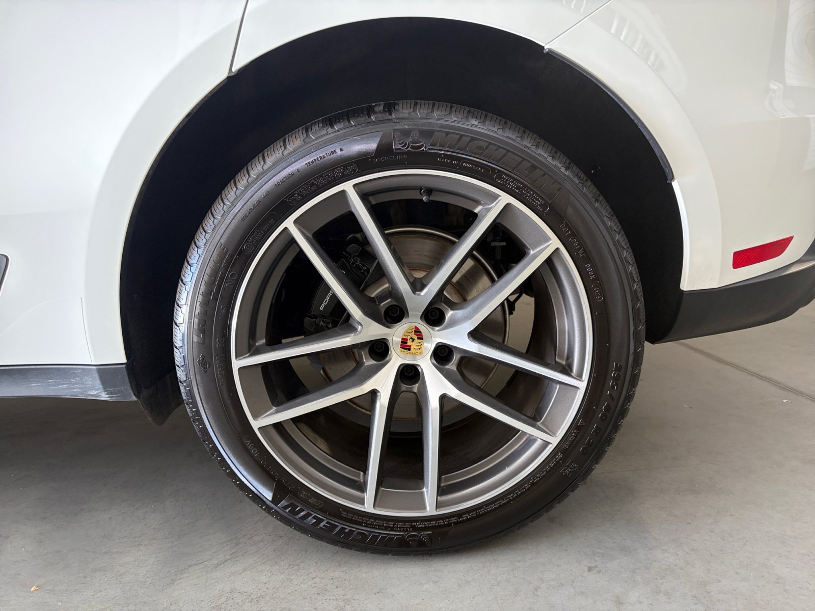 Certified 2026 Porsche Macan AWD/4WD image 20