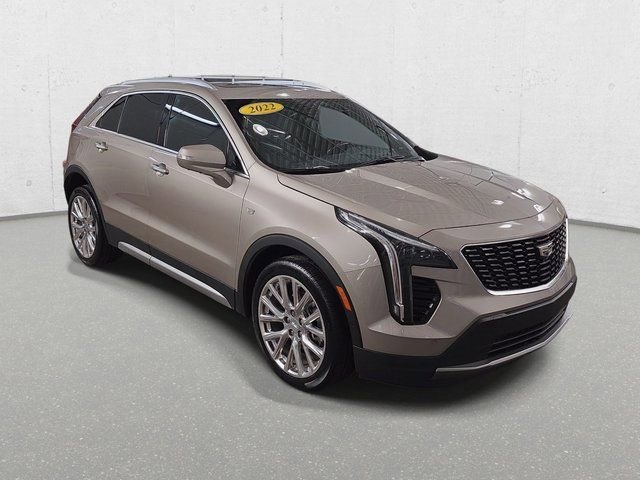 Used 2022 Cadillac XT4 Premium Luxury w/ Technology Package image 3