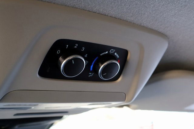 Used 2024 Ford Transit 350 XLT image 26