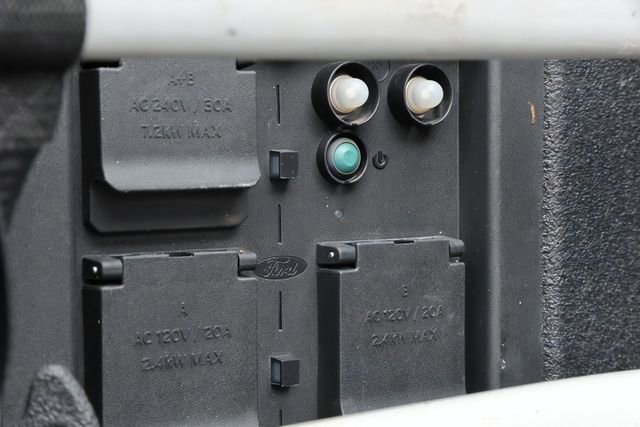 Used 2021 Ford F150 Limited image 15