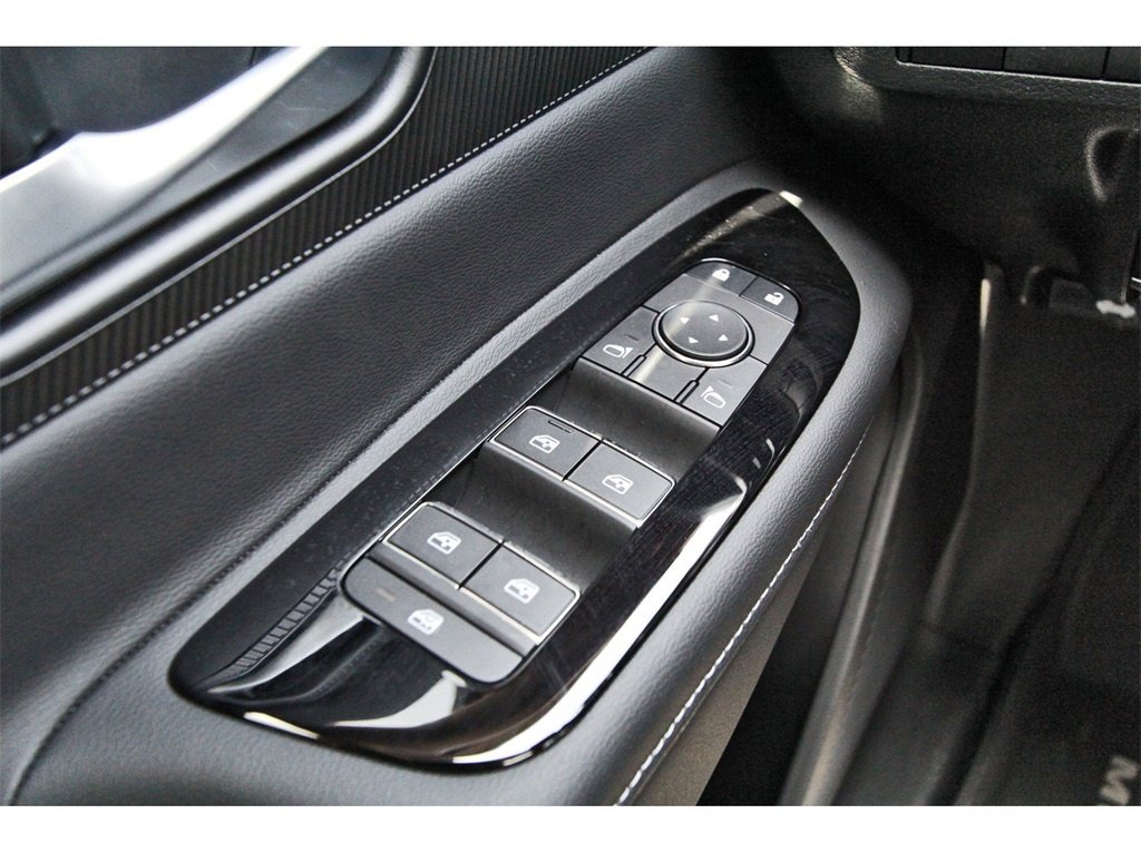 New 2025 Nissan Murano SV w/ Cargo Package image 15