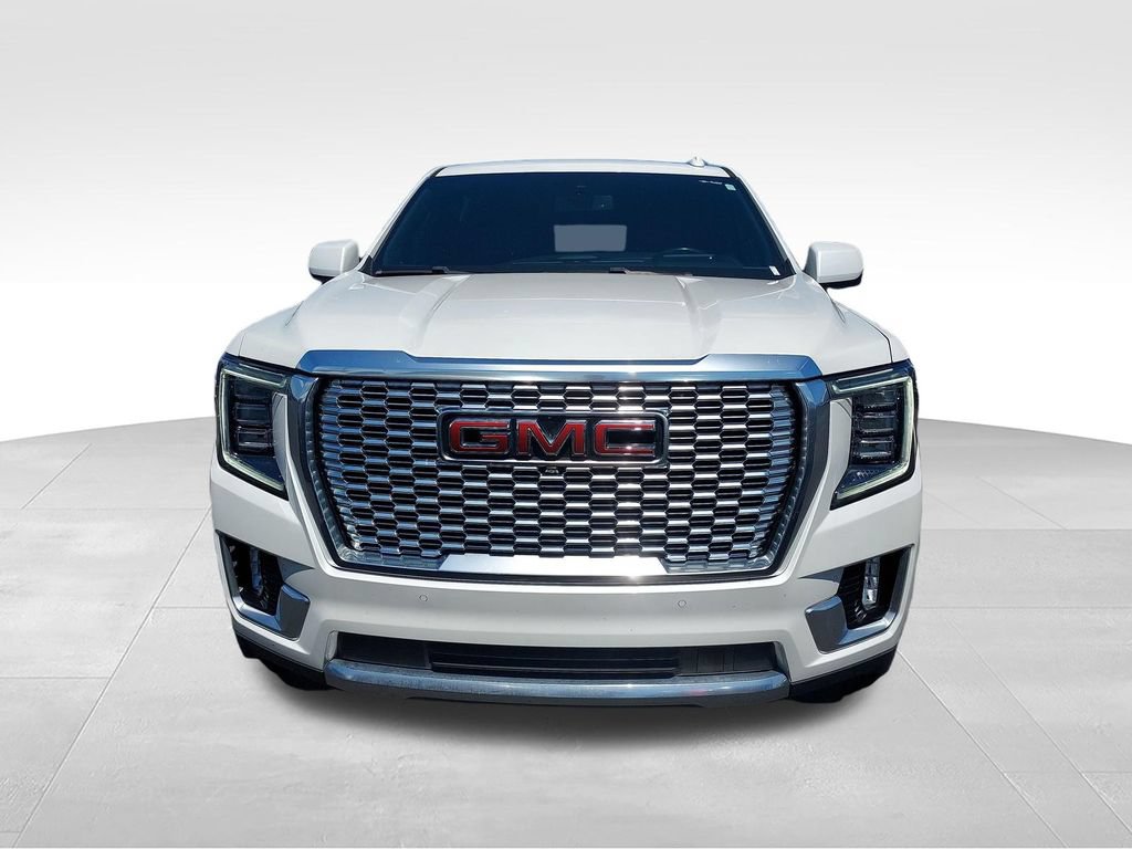 Used 2021 GMC Yukon XL Denali AWD/4WD image 8