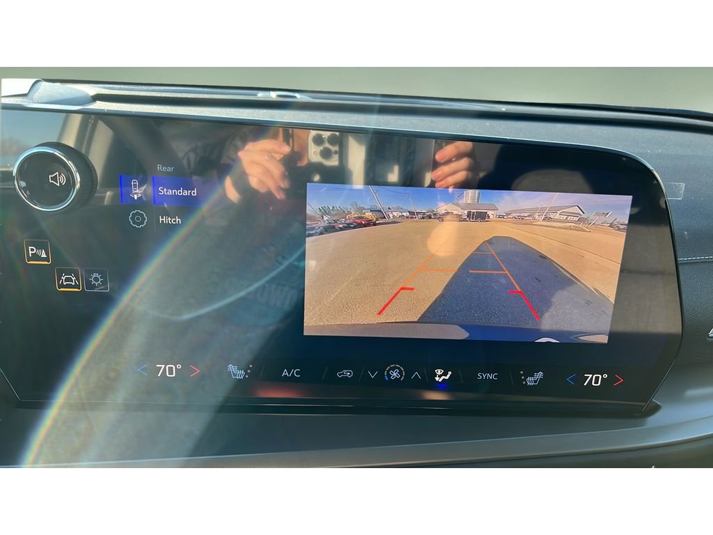 New 2026 Chevrolet Traverse LT image 19