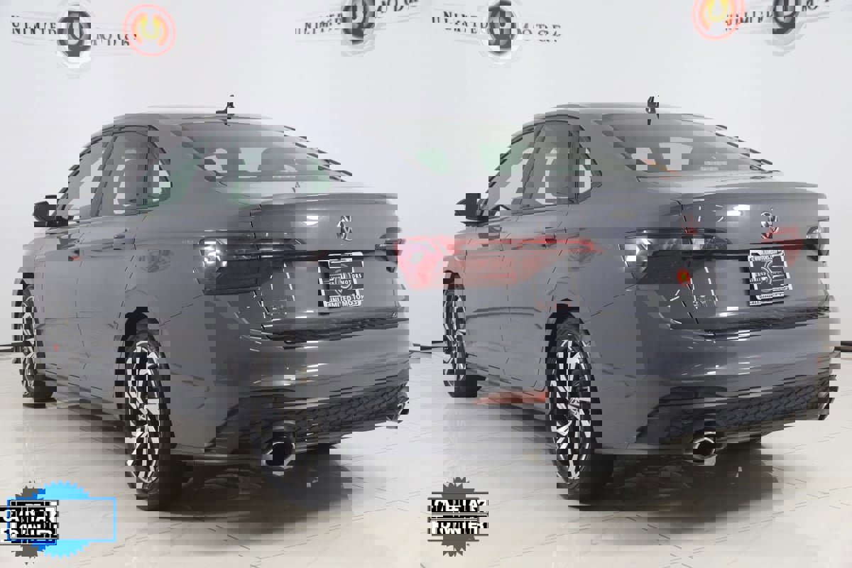 Used 2024 Volkswagen Jetta GLI Autobahn image 4