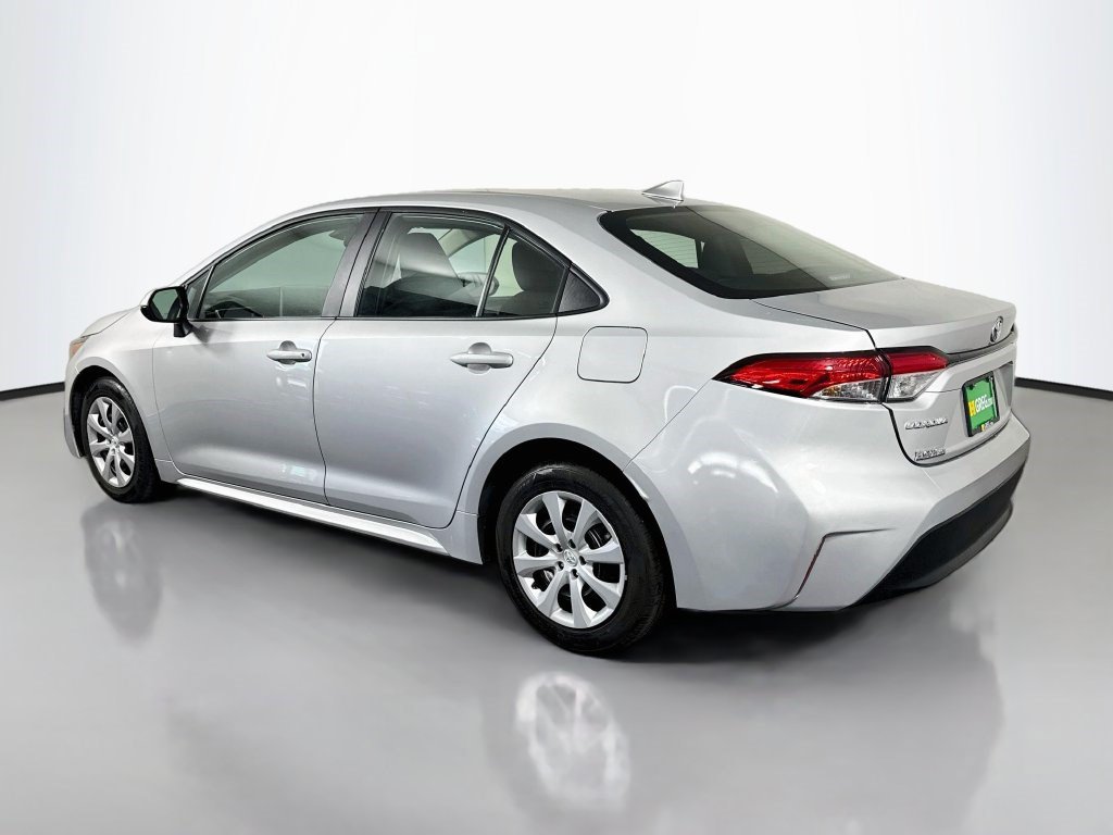 Used 2025 Toyota Corolla LE FWD image 7