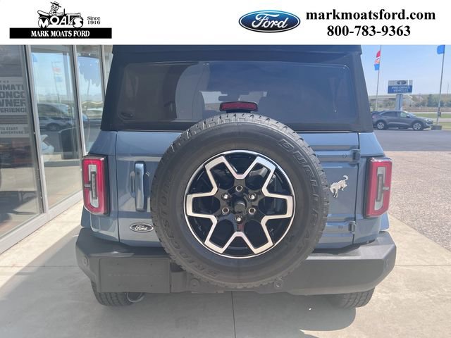 New 2025 Ford Bronco Outer Banks image 6