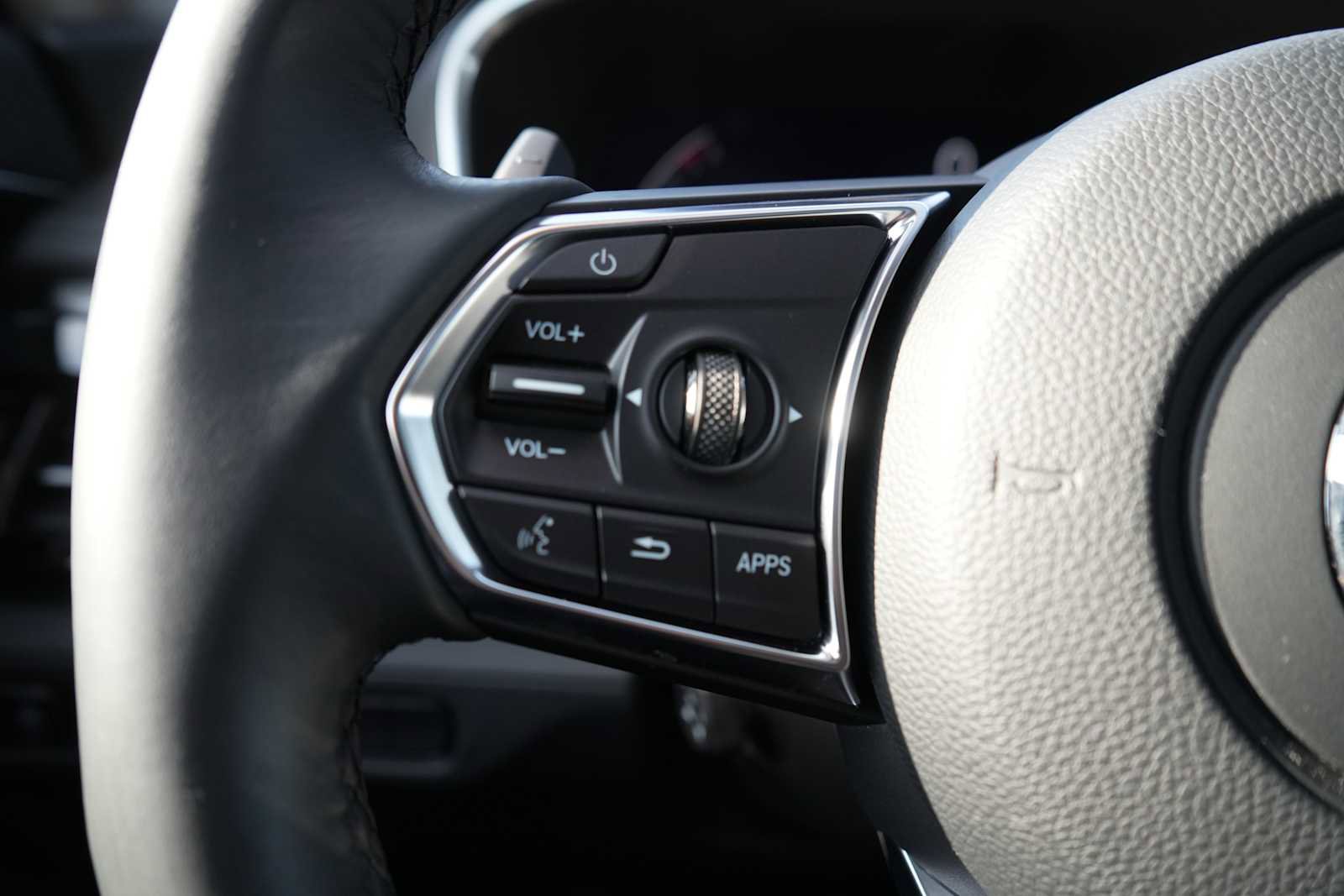 Certified 2023 Acura MDX SH-AWD w/ Technology Package image 41