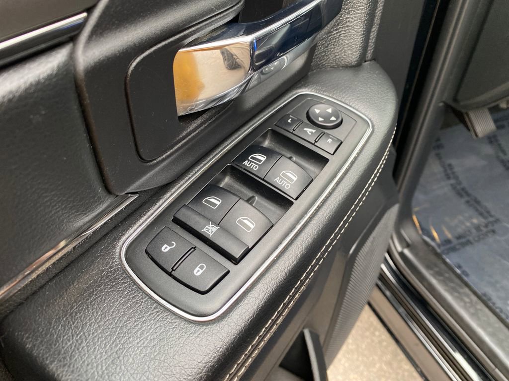 Used 2015 RAM 1500 Sport w/ Sport Premium Group AWD/4WD image 11
