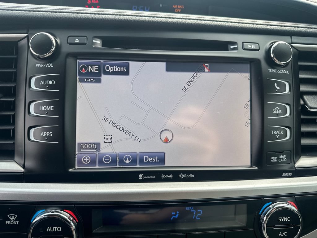 Used 2019 Toyota Highlander XLE FWD image 19