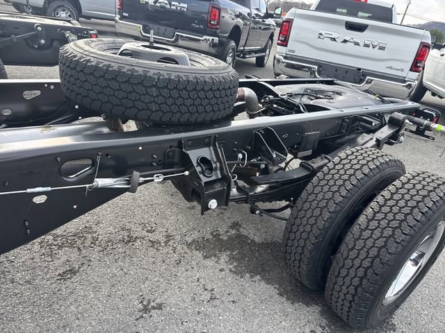 New 2026 RAM 3500 Tradesman w/ Chrome Appearance Group A image 12