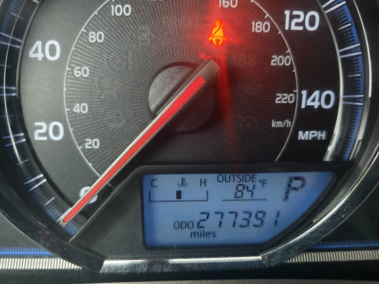 Used 2015 Toyota RAV4 Limited image 19