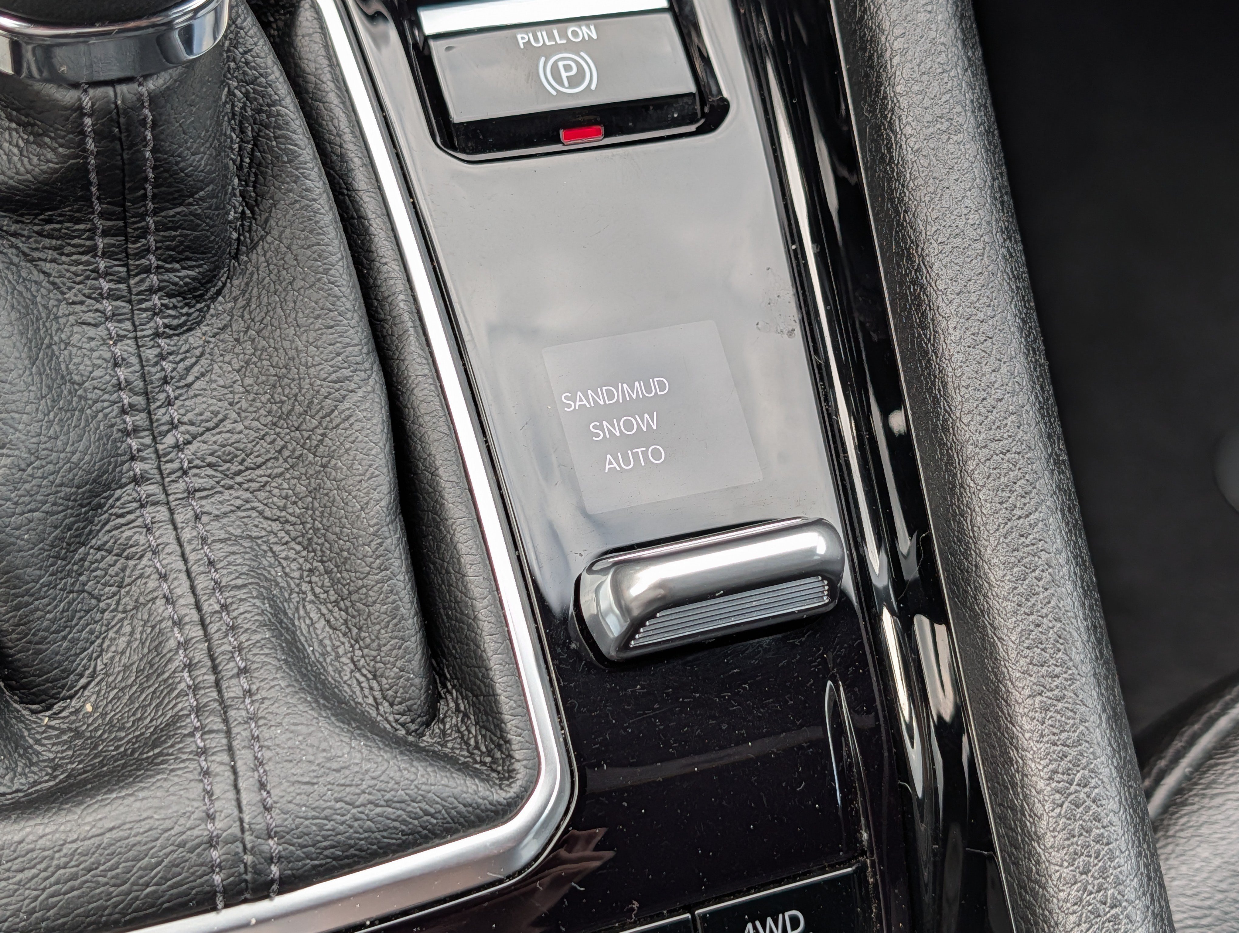 Used 2024 Jeep Compass Limited AWD/4WD image 32