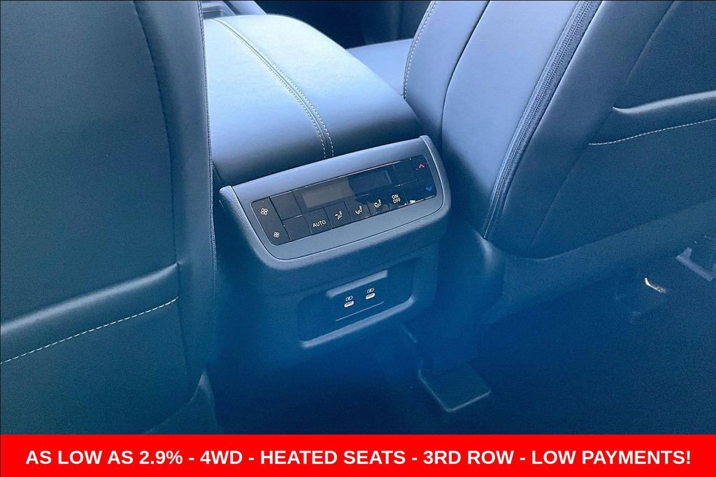 New 2026 Nissan Pathfinder SL AWD/4WD image 17