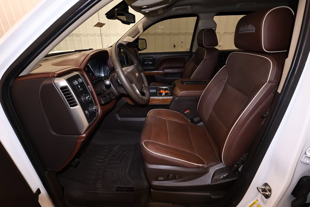 Used 2018 Chevrolet Silverado 1500 High Country AWD/4WD image 13