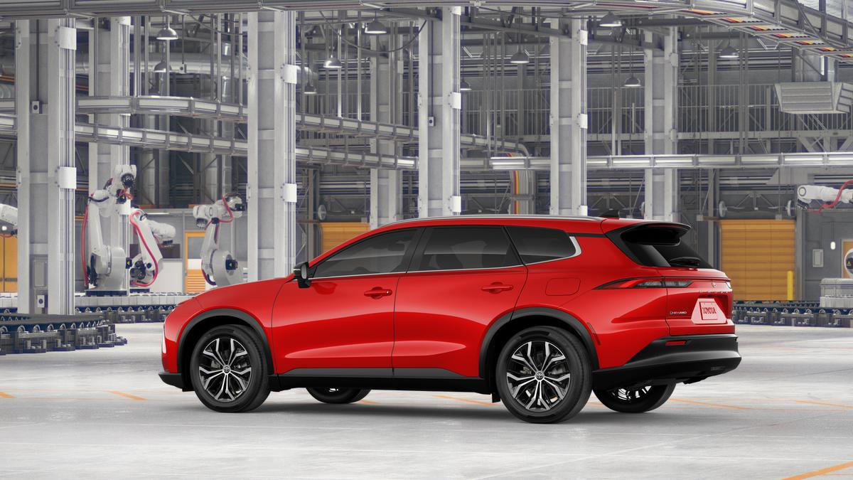 New 2026 Toyota Crown Signia AWD/4WD image 5