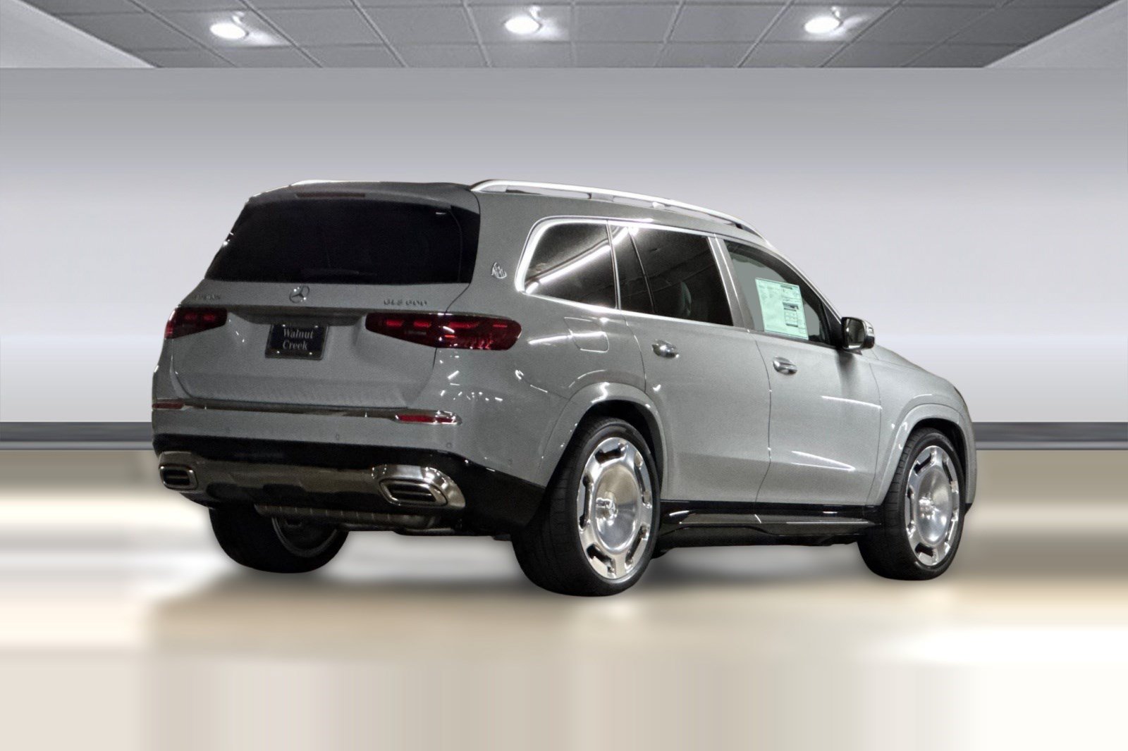 Used 2026 Mercedes-Benz Maybach GLS 600 4MATIC image 9