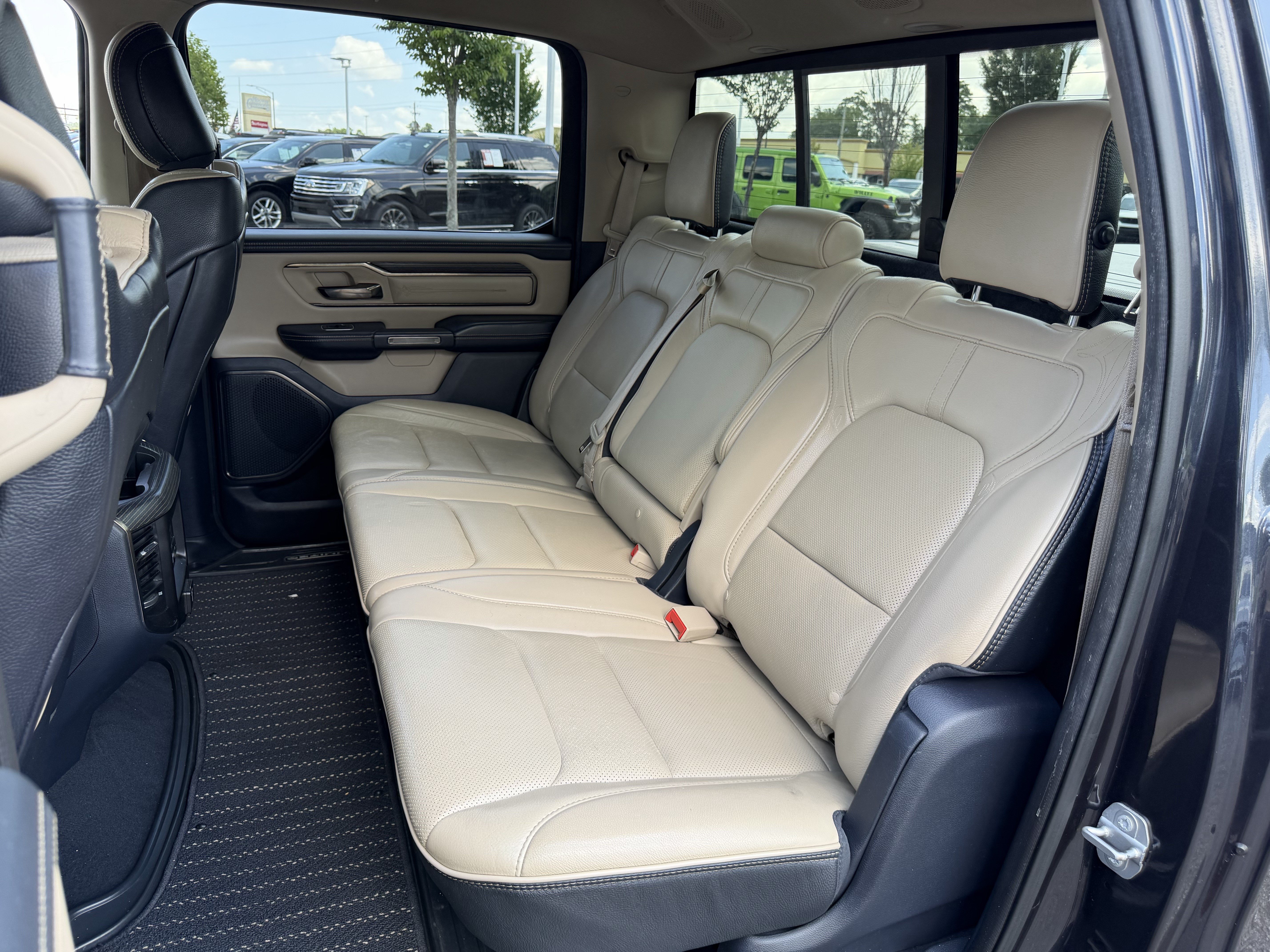 Used 2019 RAM 1500 Limited AWD/4WD image 31