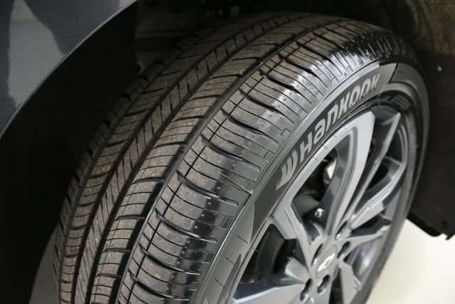 Used 2023 Chevrolet Equinox RS AWD/4WD image 34