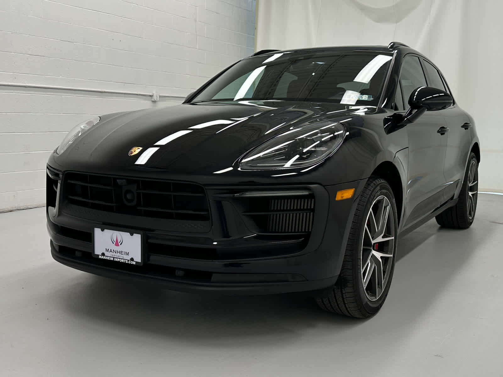 Used 2024 Porsche Macan S image 5