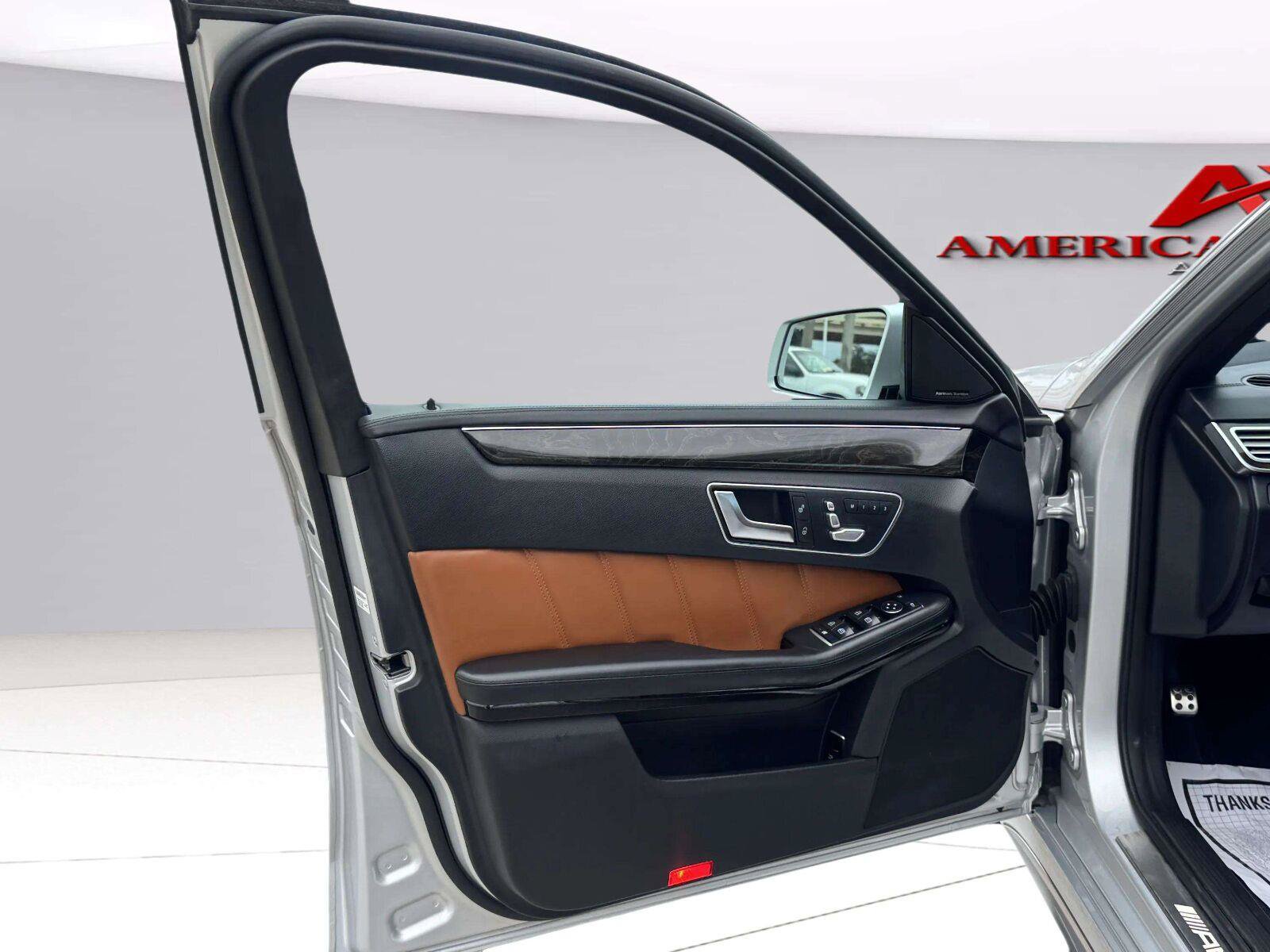 Used 2014 Mercedes-Benz E 63 AMG S-Model image 18