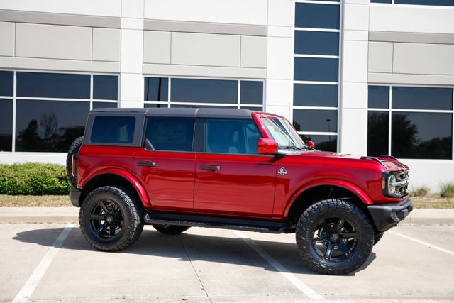 New 2026 Ford Bronco Outer Banks AWD/4WD image 2