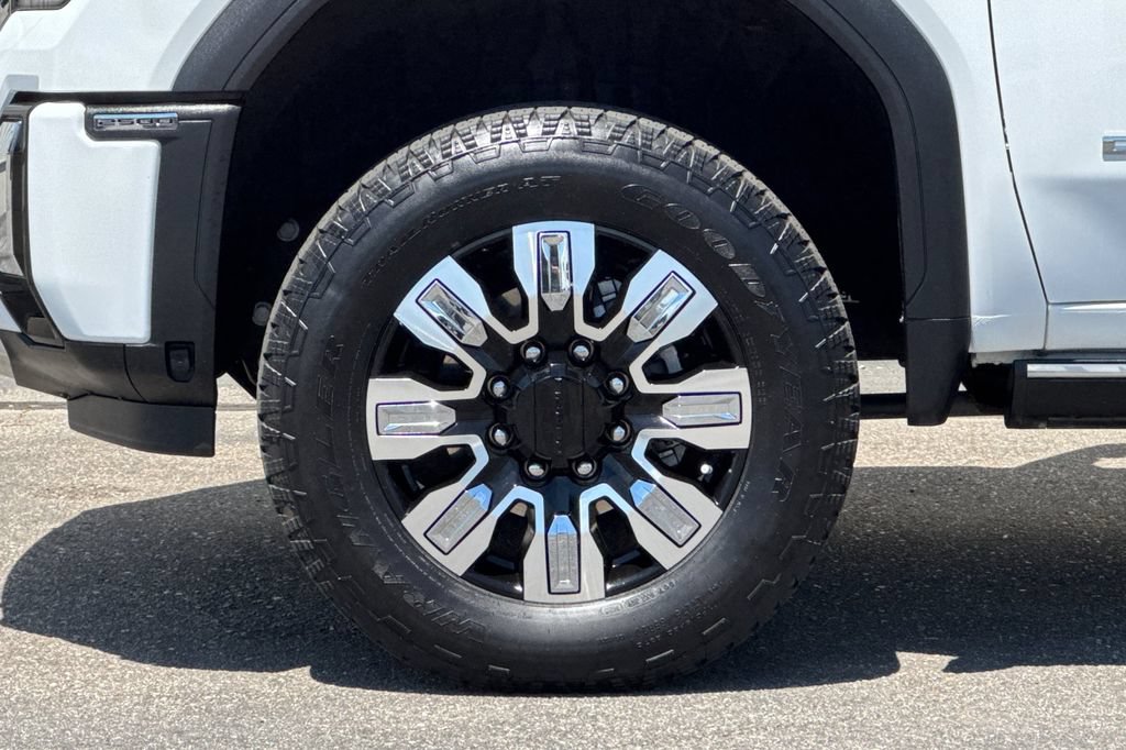 Used 2025 GMC Sierra 2500 Denali w/ Max Trailering Package AWD/4WD image 29