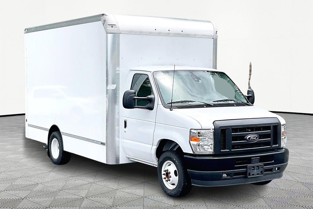 New 2024 Ford E-450 and Econoline 450 Super Duty w/ Driver's Safety Package
