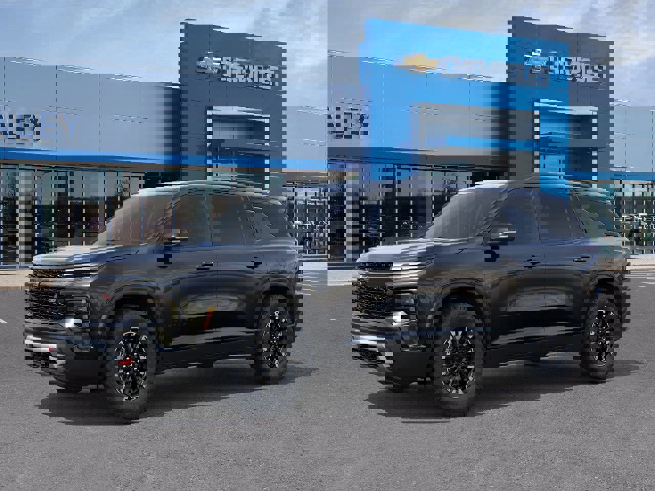 New 2026 Chevrolet Traverse Z71 w/ Enhanced Driving Package AWD/4WD image 2