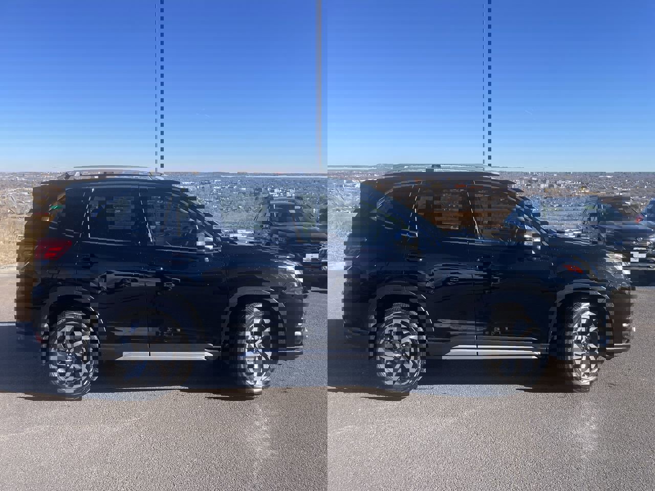 Used 2023 Subaru Forester Touring w/ Popular Package #2 image 8