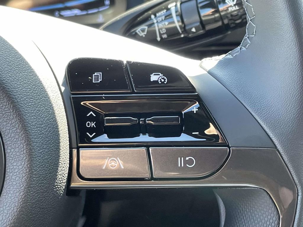 New 2026 Hyundai Elantra Sport image 20