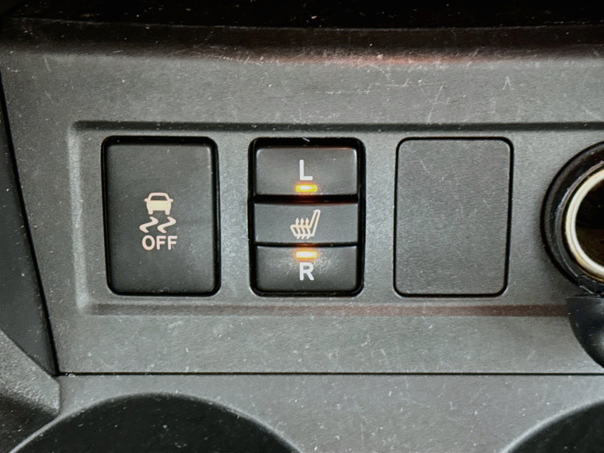 Used 2010 Toyota RAV4 Limited FWD image 20
