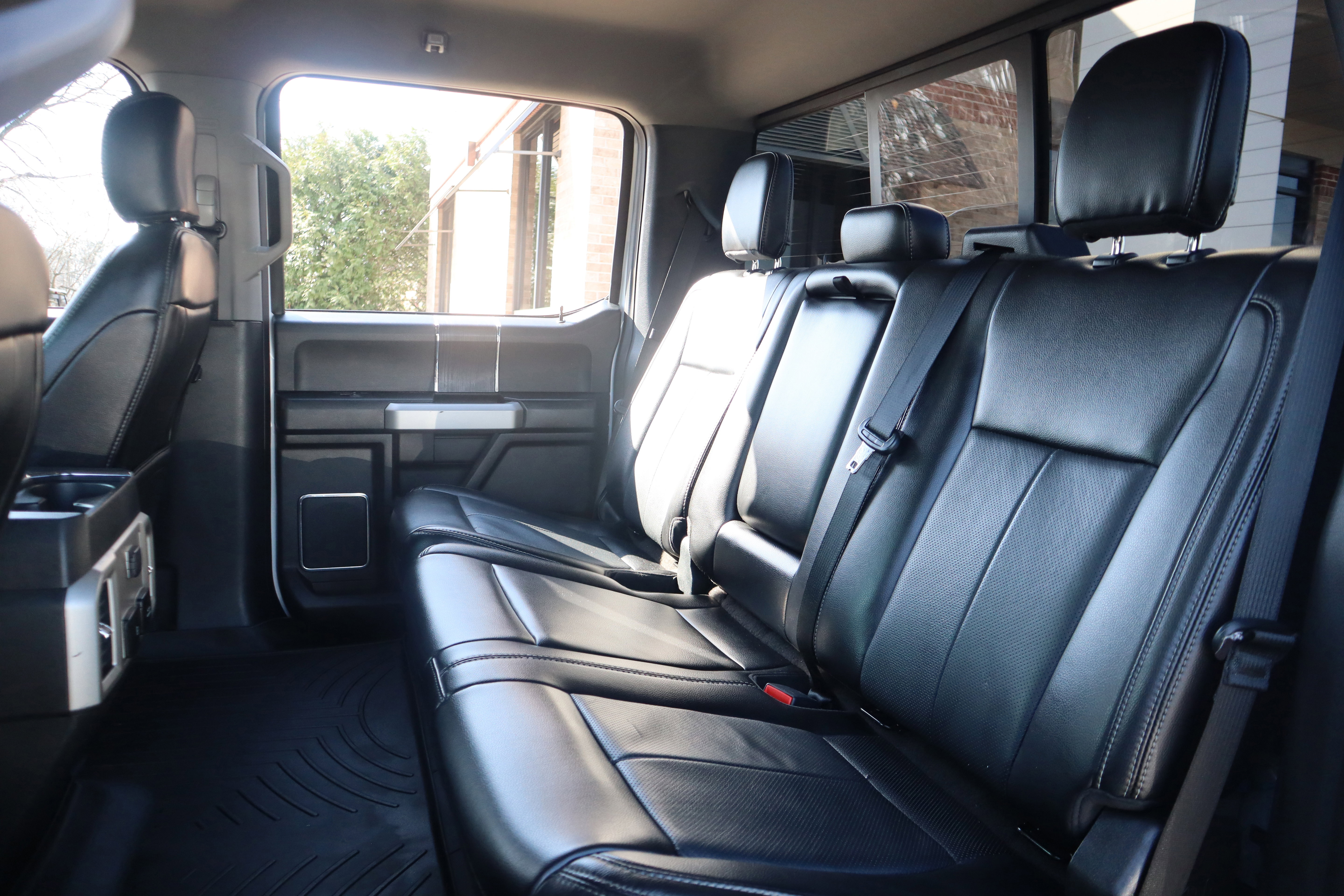 Used 2020 Ford F250 Lariat w/ Lariat Value Package image 30